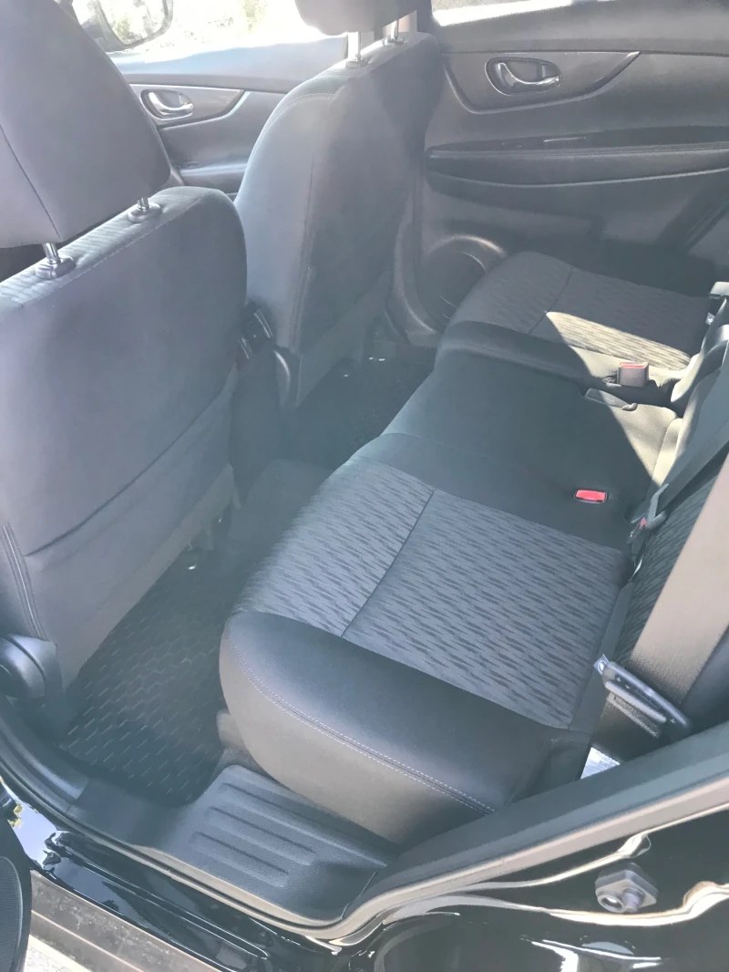 Nissan Rogue 4x4. 33000 km !!!, снимка 12 - Автомобили и джипове - 51894498