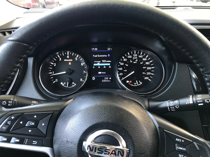 Nissan Rogue 4x4. 33000 km !!!, снимка 10 - Автомобили и джипове - 51894498