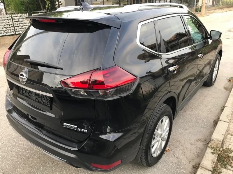 Nissan Rogue 4x4. 33000 km !!!, снимка 4 - Автомобили и джипове - 51894498