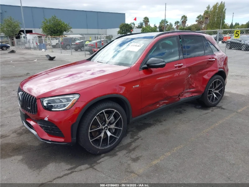 Mercedes-Benz GLC 43 AMG 4MATIC / DISTRONIC / ОБДУХВАНЕ / 360 / FULL, снимка 3 - Автомобили и джипове - 52584078