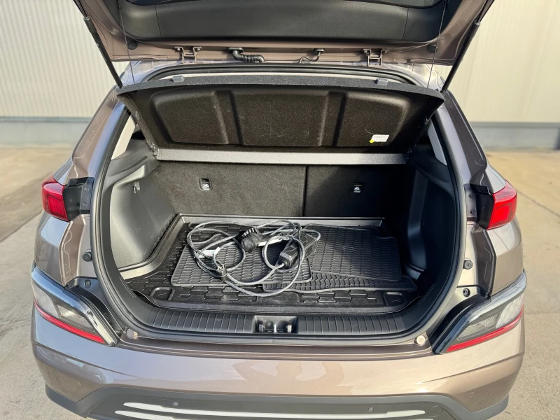 Hyundai Kona, снимка 15 - Автомобили и джипове - 52727834