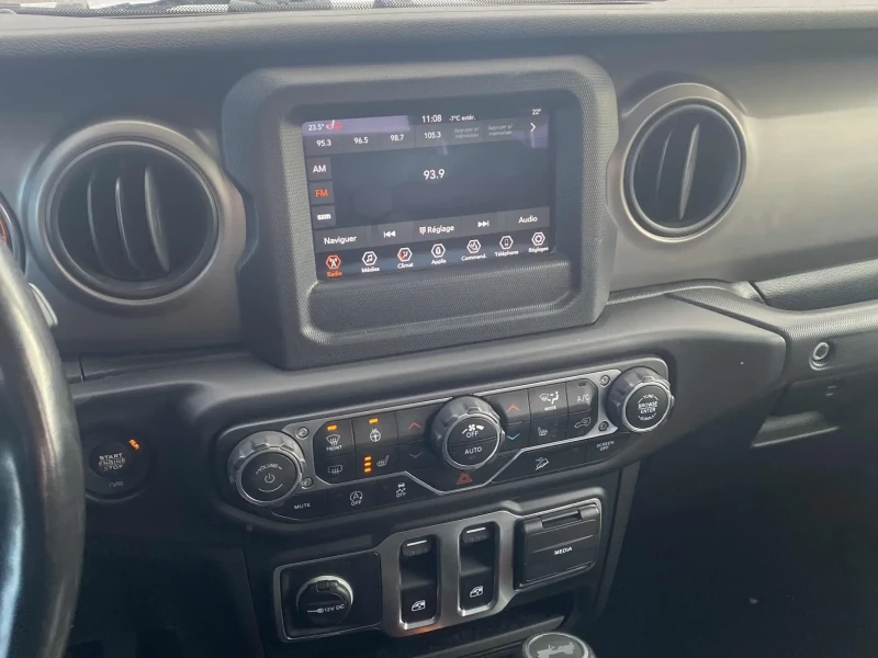 Jeep Wrangler * SPORT S* CARFAX * БЕЗ ПЪРВОНАЧАЛНА ВНОСКА, снимка 10 - Автомобили и джипове - 52750660