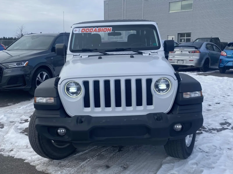 Jeep Wrangler * SPORT S* CARFAX * БЕЗ ПЪРВОНАЧАЛНА ВНОСКА, снимка 2 - Автомобили и джипове - 52750660