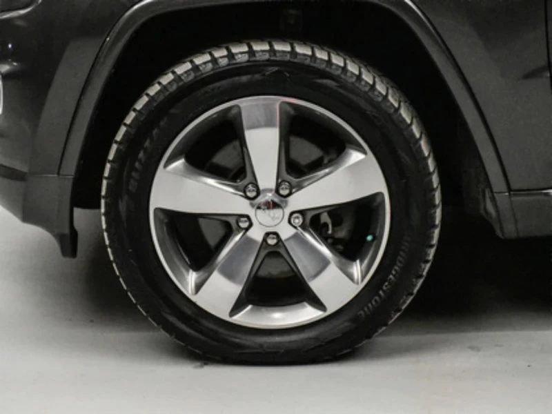 Jeep Grand cherokee 4x4/2016/88400km/Без инциденти/2ри комплект гуми, снимка 14 - Автомобили и джипове - 53595782