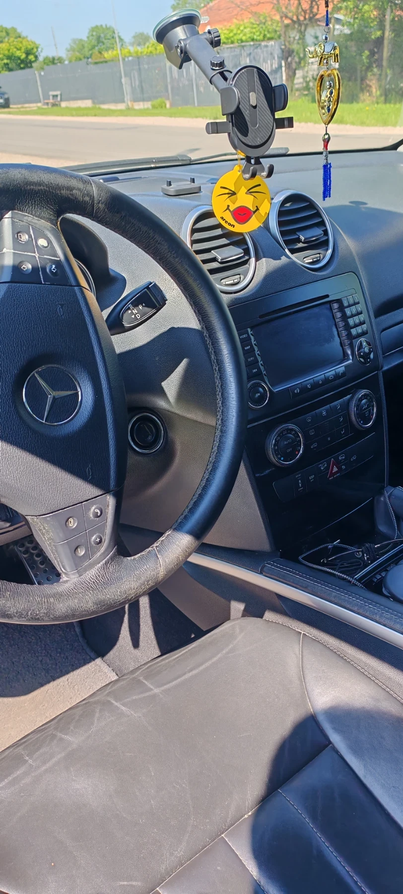 Mercedes-Benz ML 350  - изображение 8