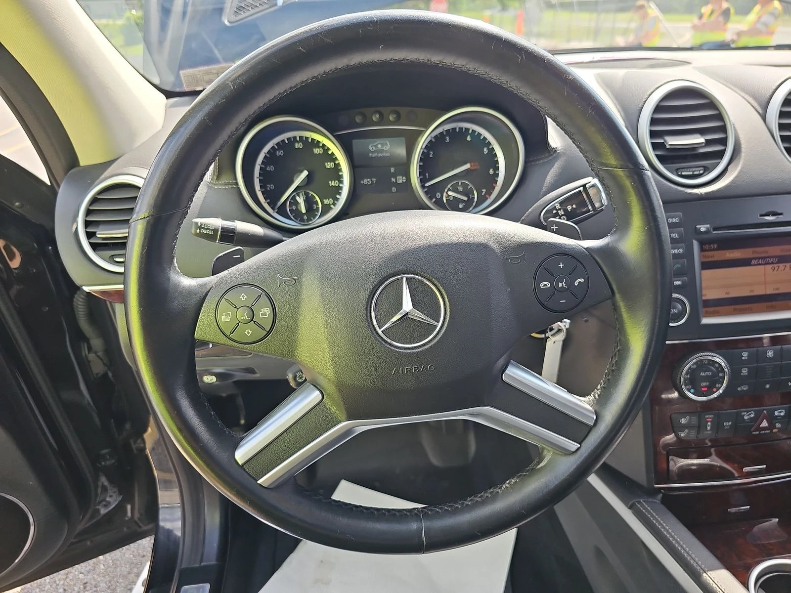Mercedes-Benz GL 500 AMG* 7МЕСТА* HARMAN* ОБДУХ* KEYLESS* AIRMATIC - изображение 8