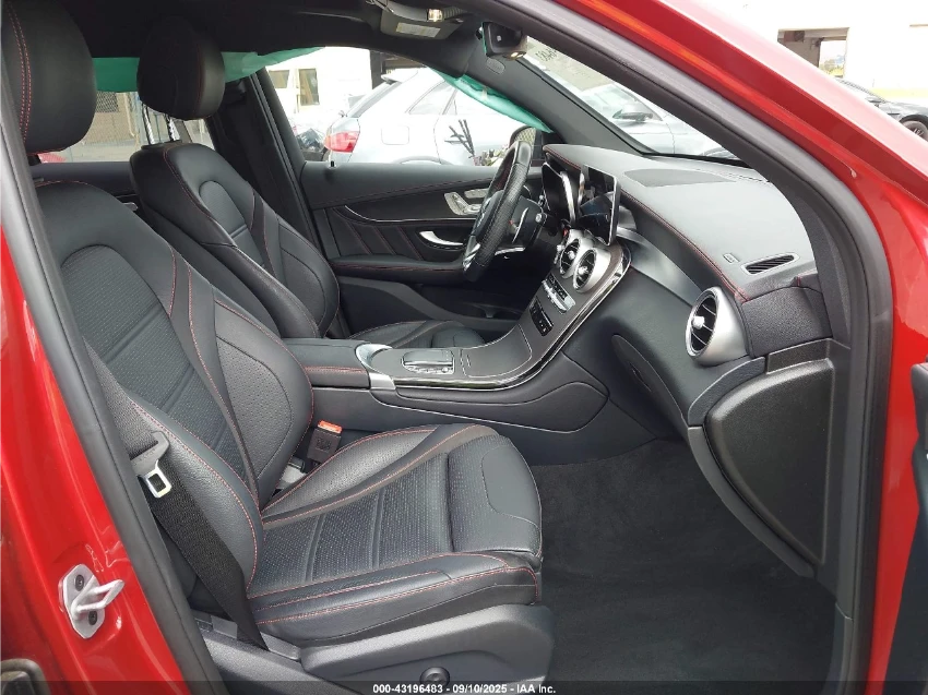 Mercedes-Benz GLC 43 AMG 4MATIC / DISTRONIC / ОБДУХВАНЕ / 360 / FULL - изображение 7