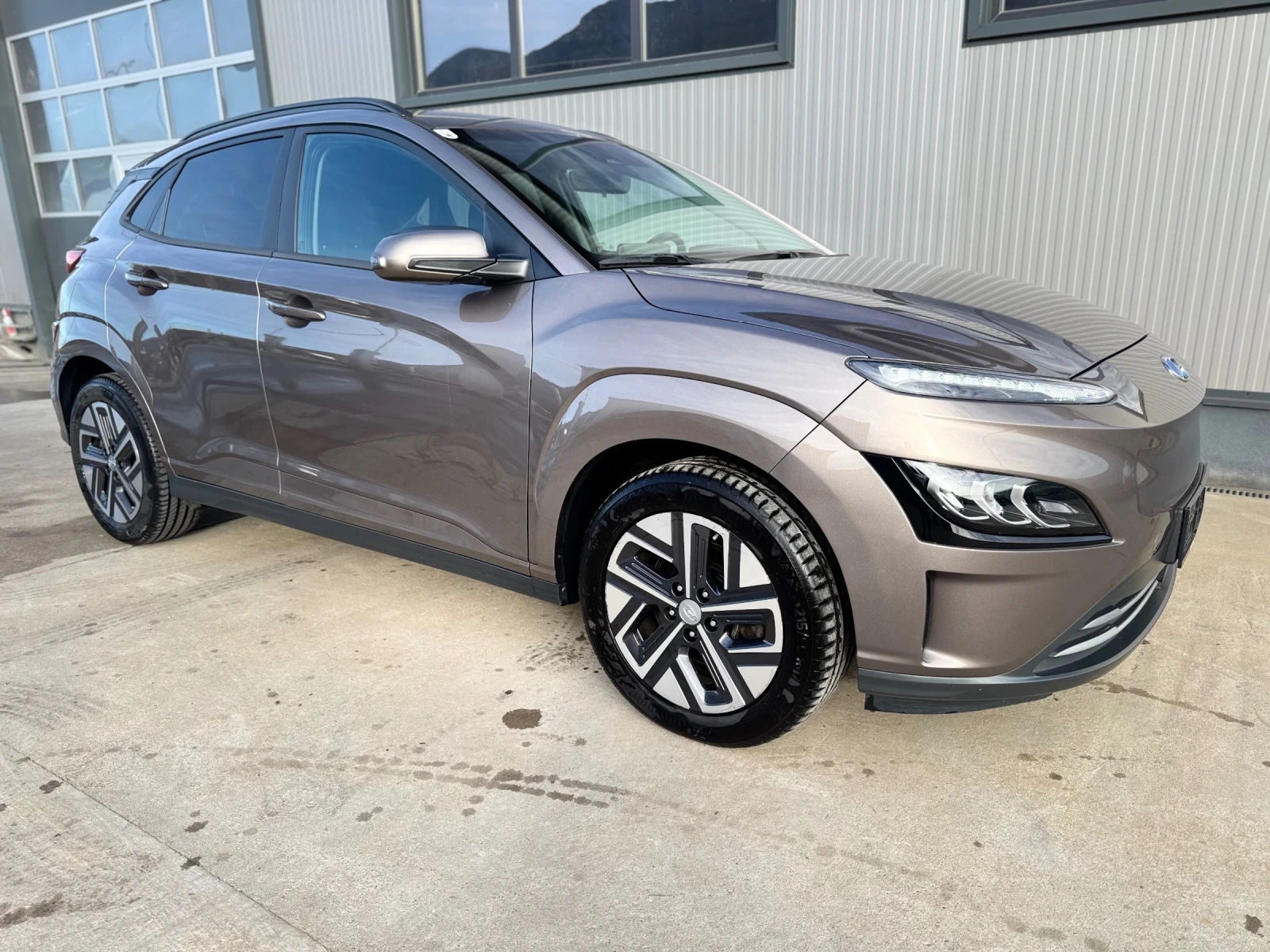 Hyundai Kona  - изображение 8