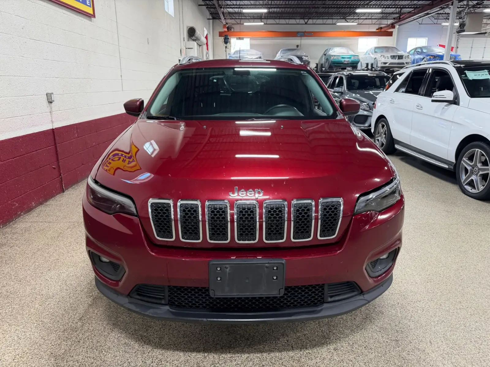 Jeep Grand cherokee * North 4x4 * CARFAX* ОПЦИЯ ЗА ФИНАНСИРАНЕ*  - изображение 7