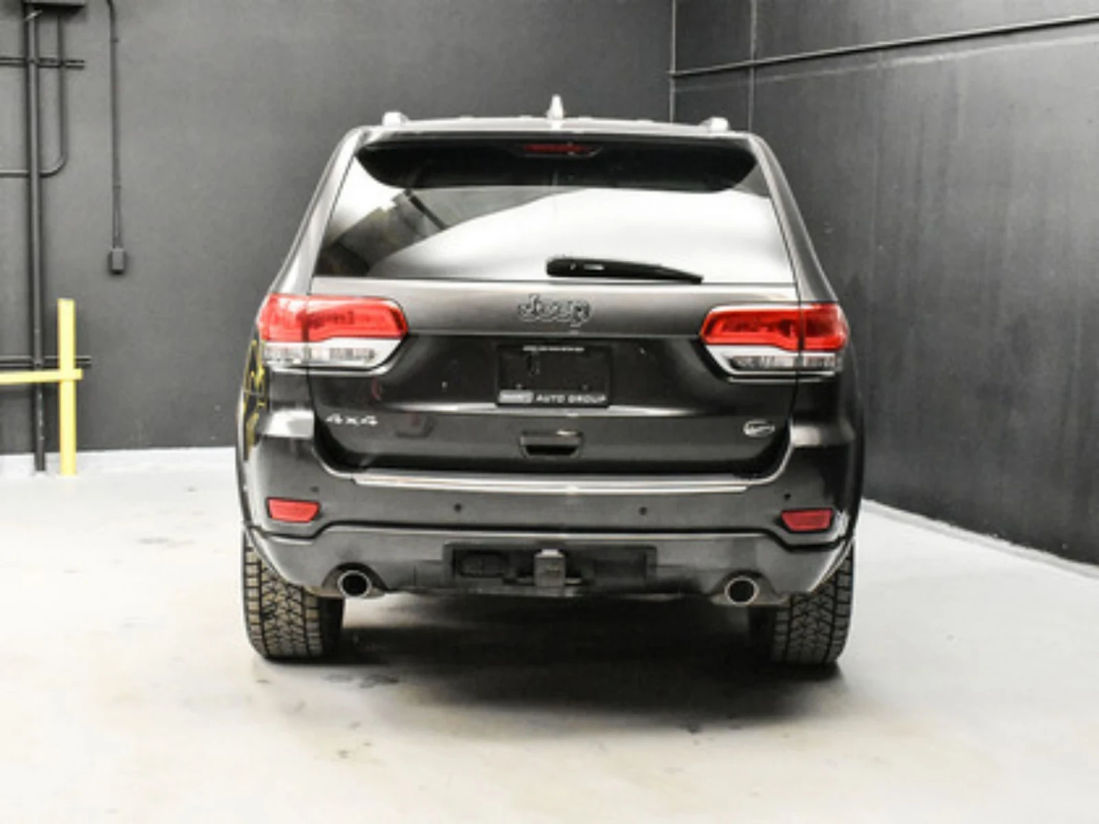 Jeep Grand cherokee 4x4/2016/88400km/Без инциденти/2ри комплект гуми - изображение 4