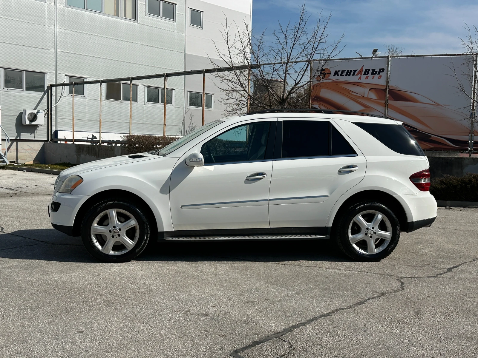 Mercedes-Benz ML 320 Спортпакет, снимка 2 - Автомобили и джипове - 53707168