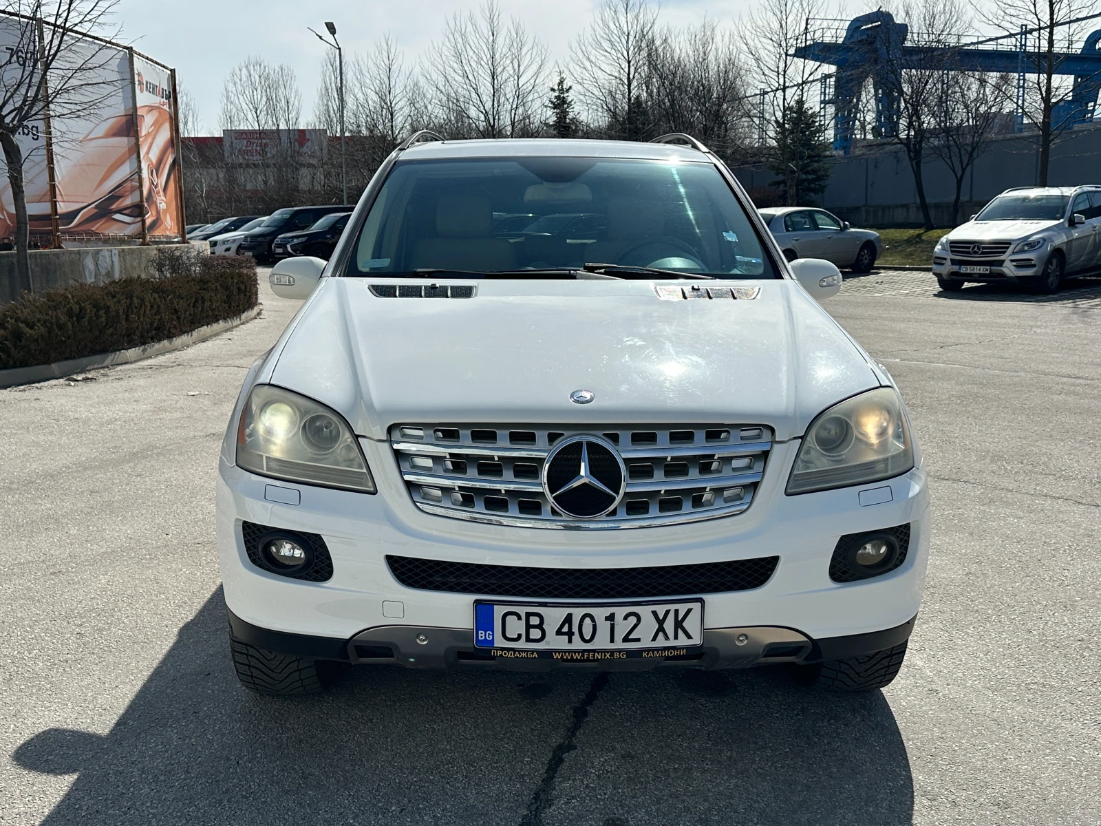 Mercedes-Benz ML 320 Спортпакет, снимка 7 - Автомобили и джипове - 53707168