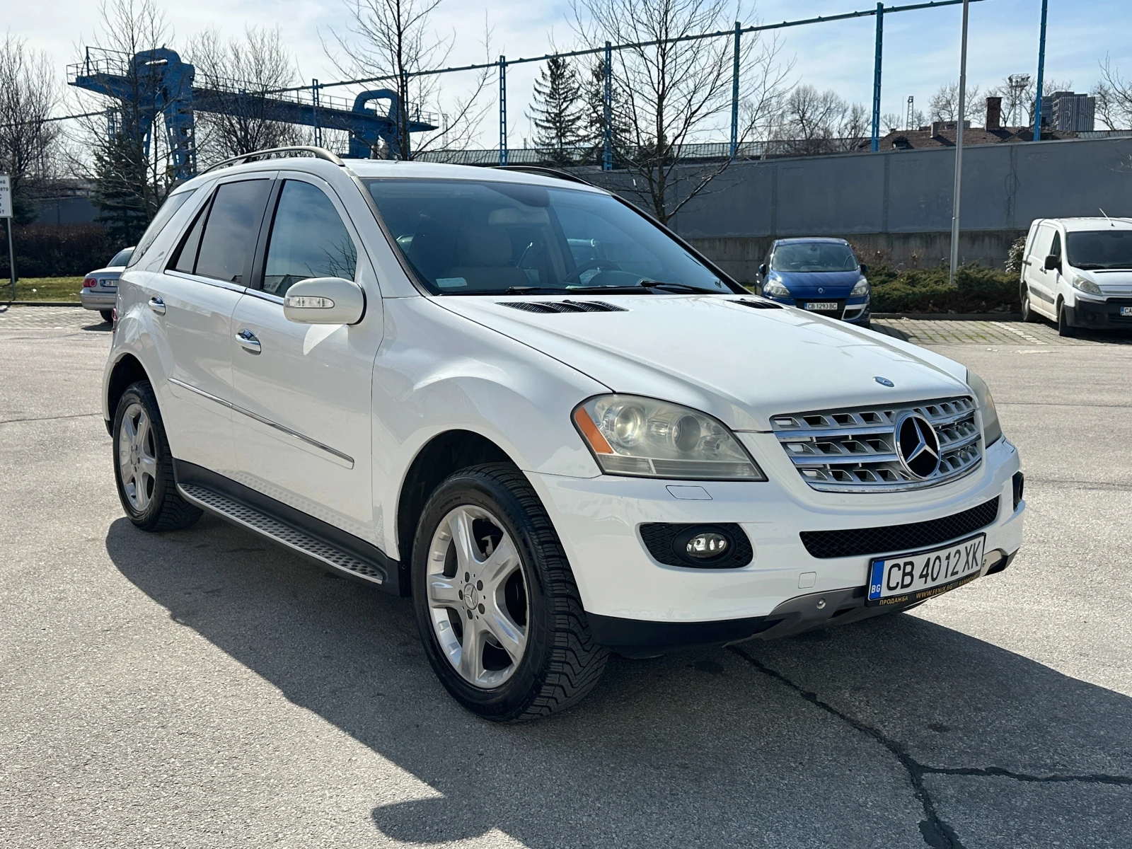 Mercedes-Benz ML 320 Спортпакет, снимка 6 - Автомобили и джипове - 53707168