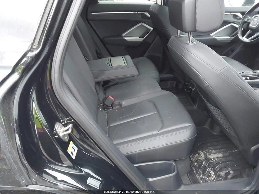 Audi Q3 2.0l Premium Plus 45 Tfsi S Line Quattro Tiptronic, снимка 8 - Автомобили и джипове - 53996253