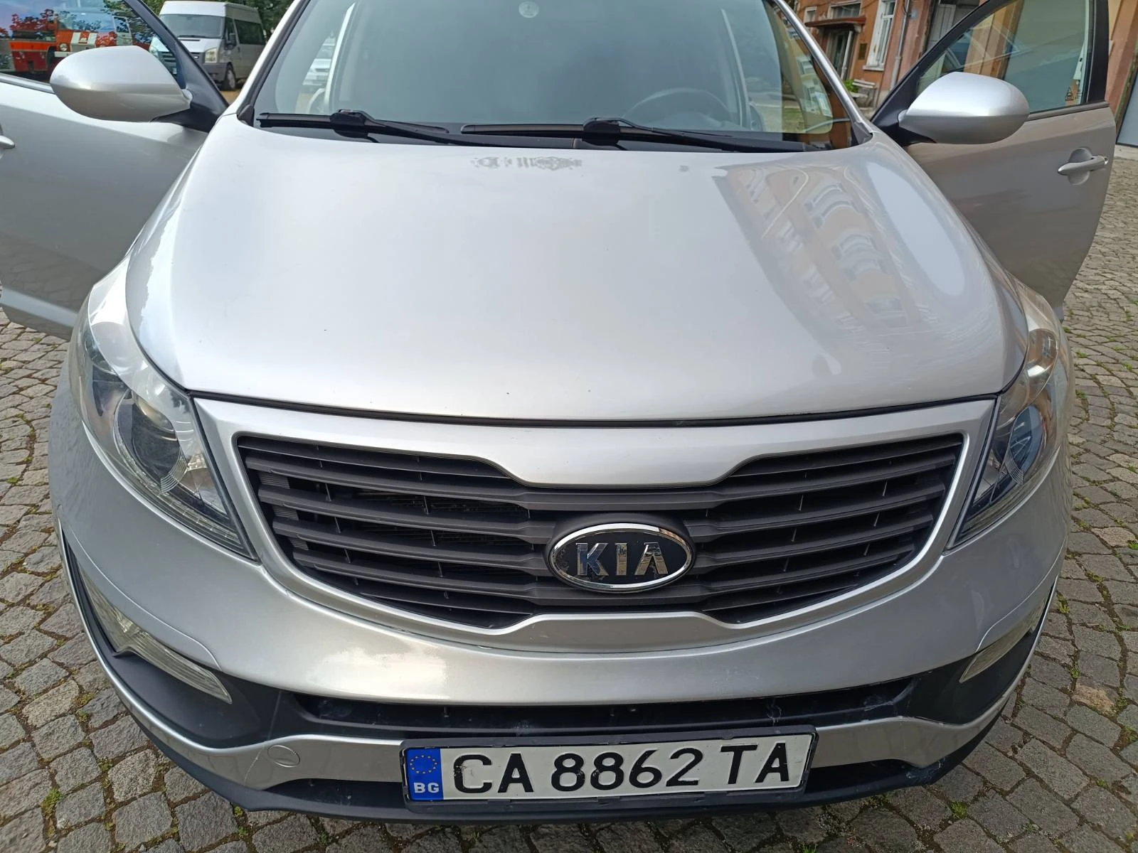 Kia Sportage, снимка 3 - Автомобили и джипове - 55291900