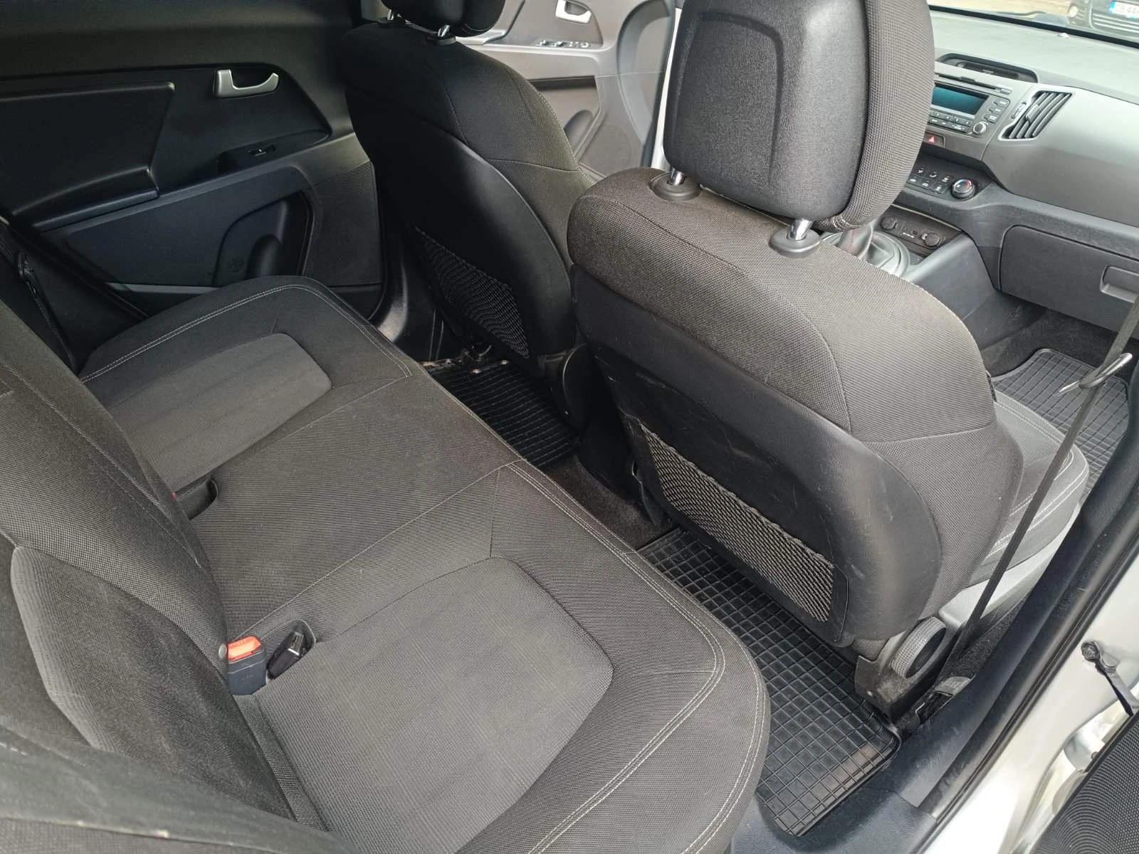 Kia Sportage, снимка 15 - Автомобили и джипове - 55291900