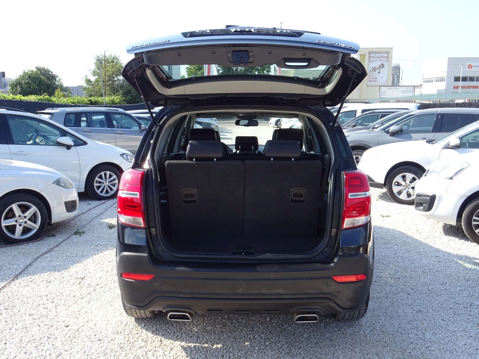 Chevrolet Captiva 2.2 VCDi 2WD LT 6+ 1, снимка 4 - Автомобили и джипове - 56041051