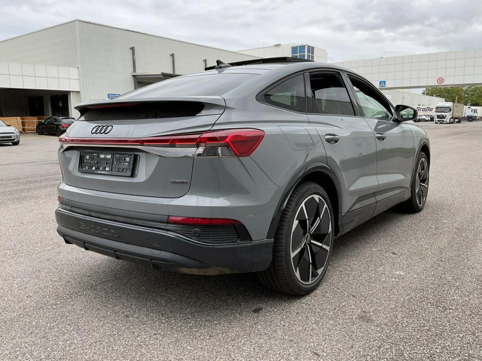 Audi Q4 Sportback 55 Quattro S-Line Leather LED Navi | Mobile.bg � ����������� 4