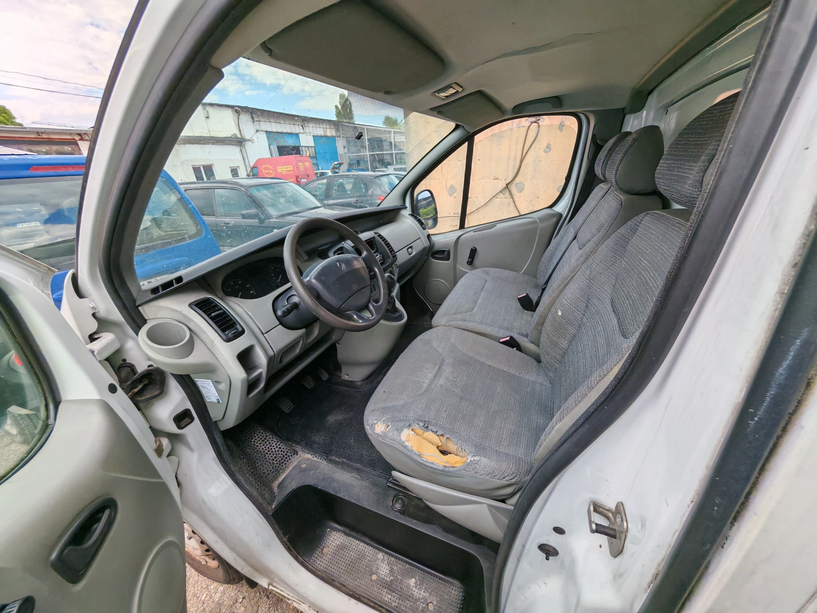 Renault Trafic  - изображение 8