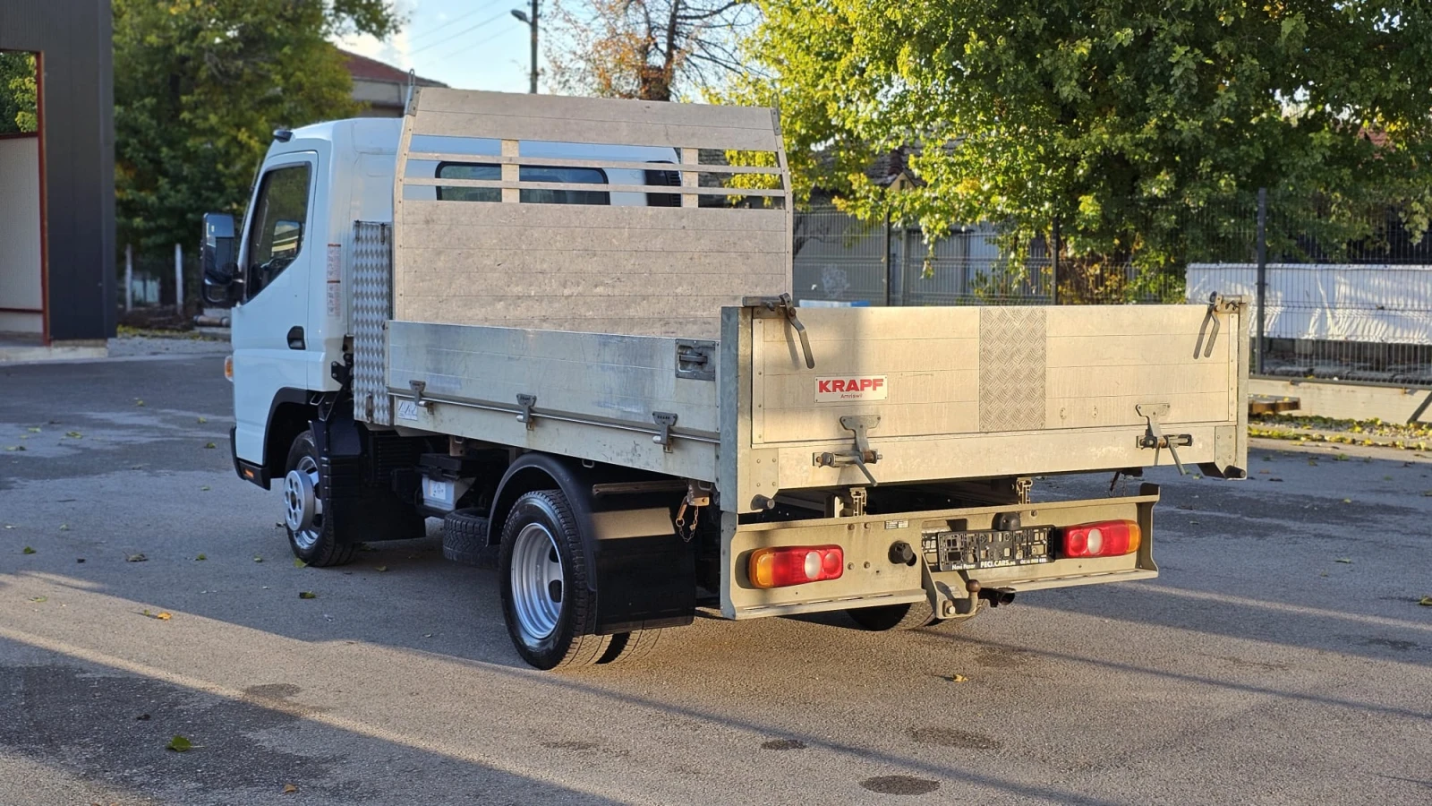 Mitsubishi Canter Fuso 3.0D CH ТРИСТРАННО РАЗ.-ТОП СЪСТ.-ЛИЗИНГ - изображение 4