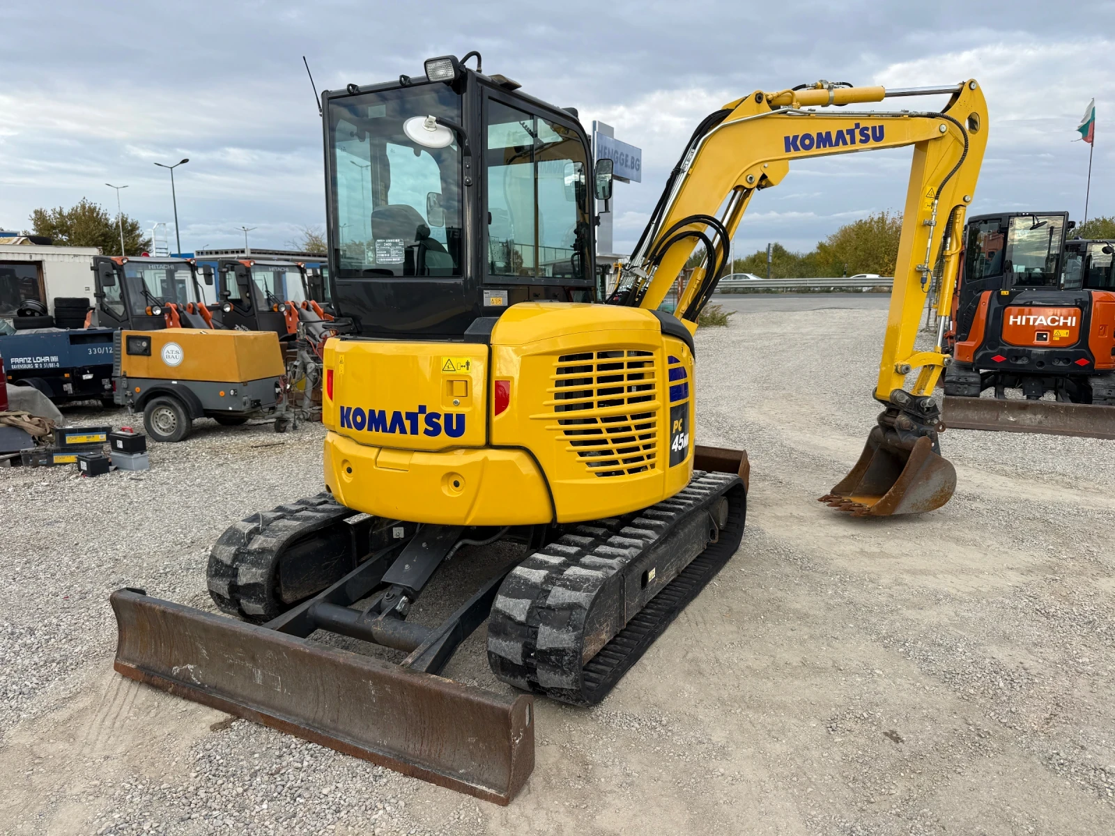 ����� Komatsu PC45 MR-5 ���� ������ | Mobile.bg � ����������� 4