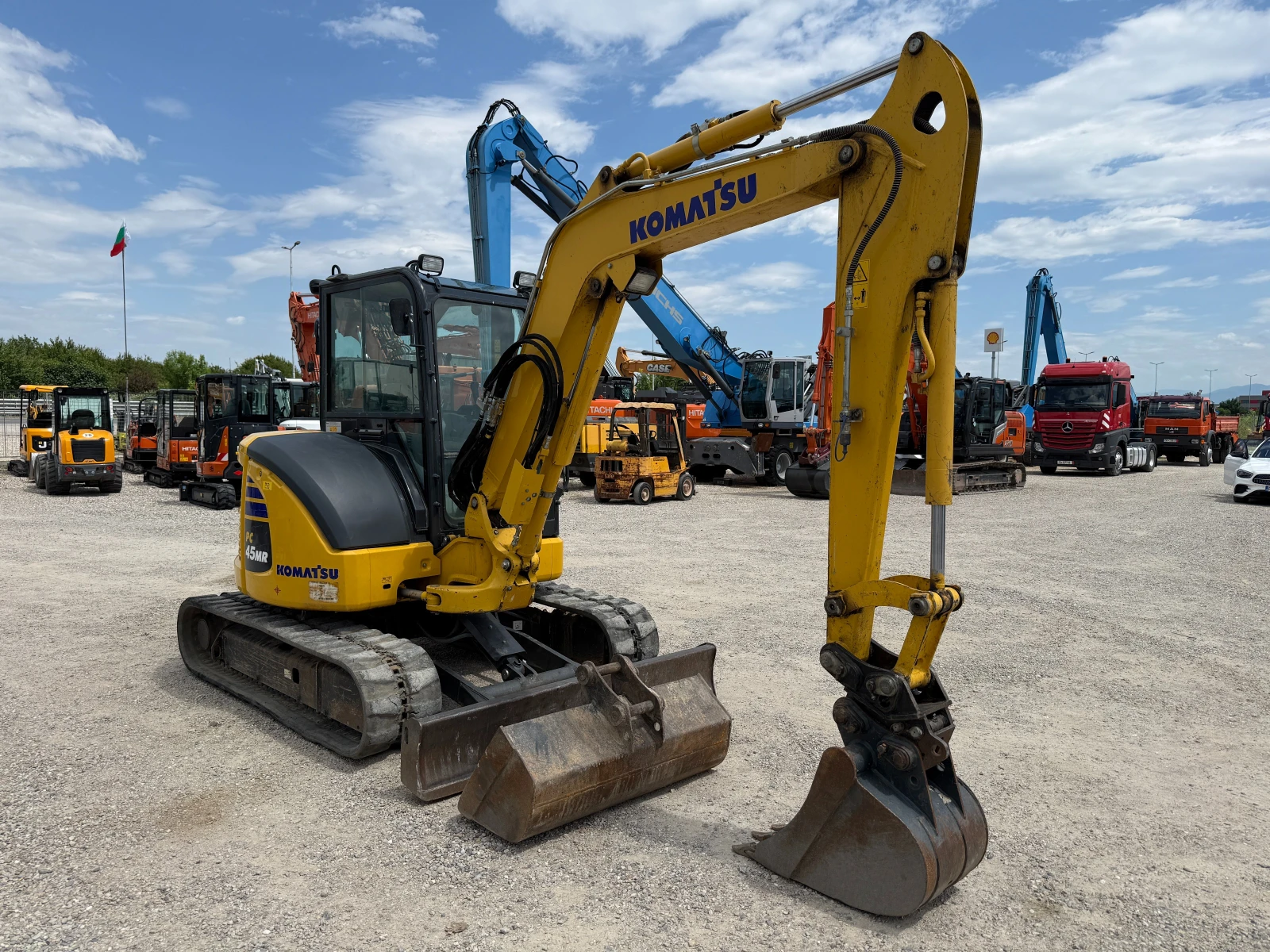 Багер Komatsu PC45 MR-5, снимка 10 - Индустриална техника - 54740206