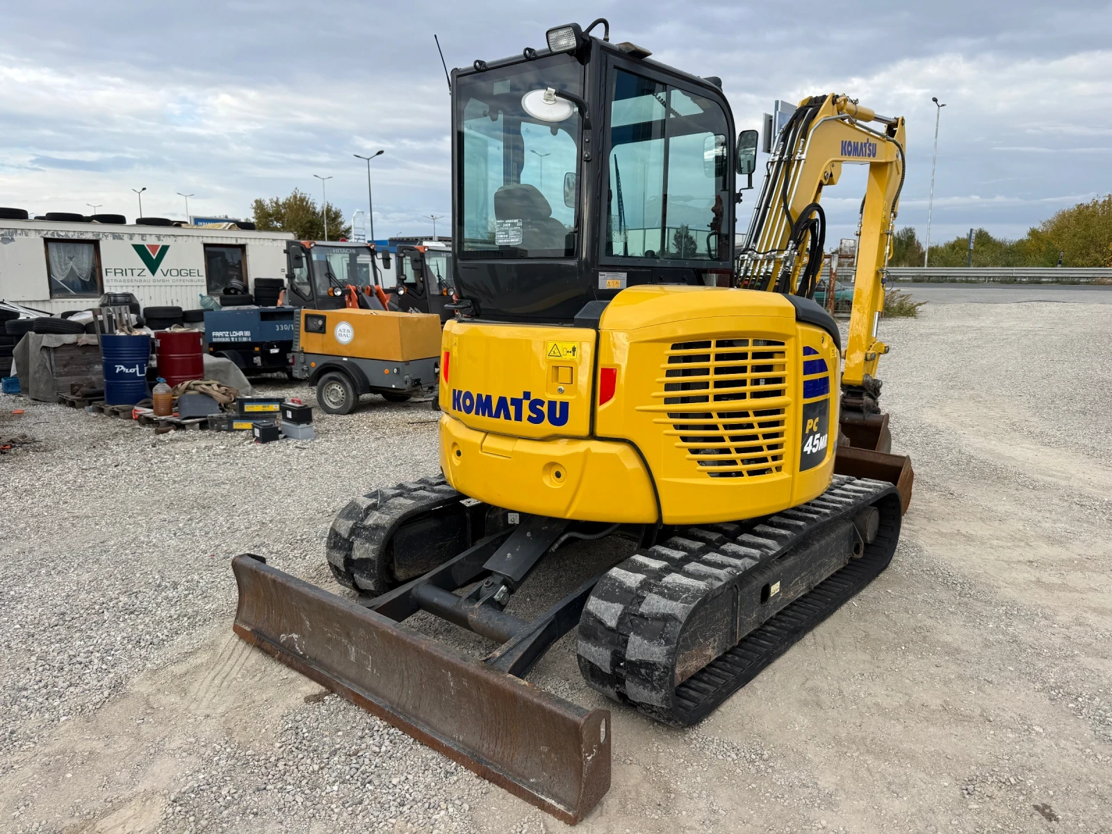 ����� Komatsu PC45 MR-5 ���� ������ | Mobile.bg � ����������� 11
