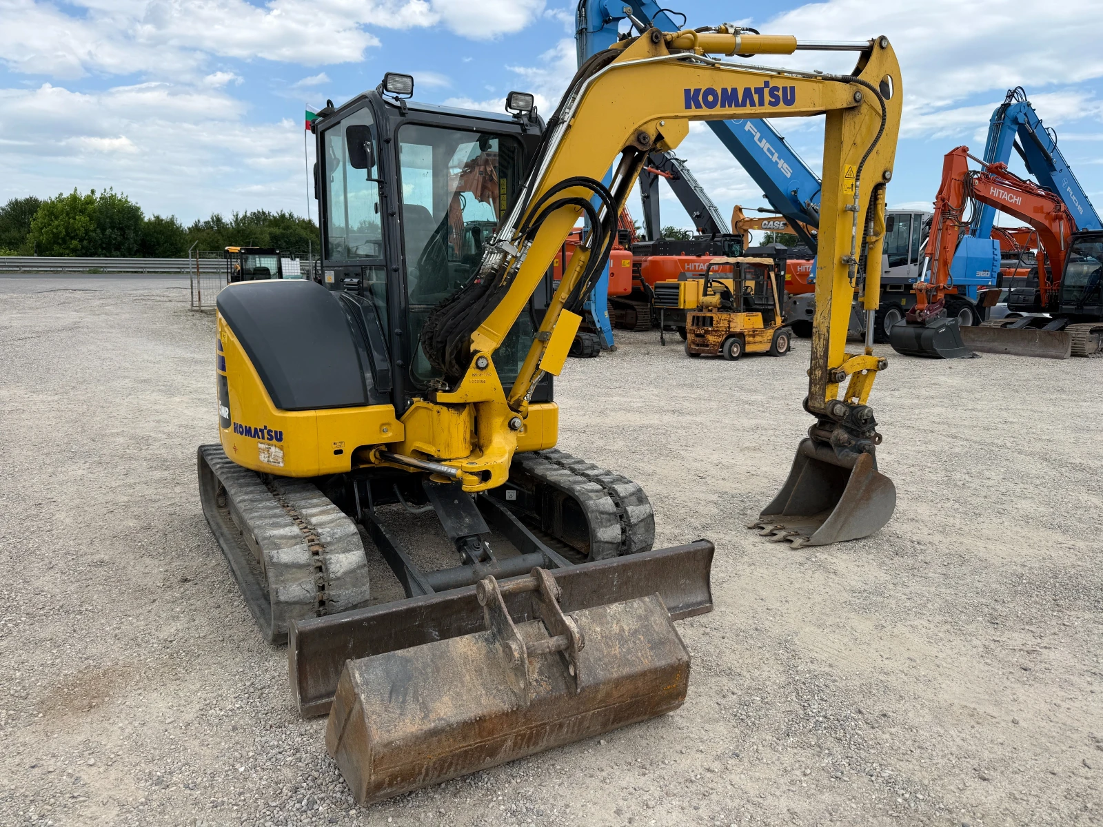 Багер Komatsu PC45 MR-5, снимка 14 - Индустриална техника - 54740206