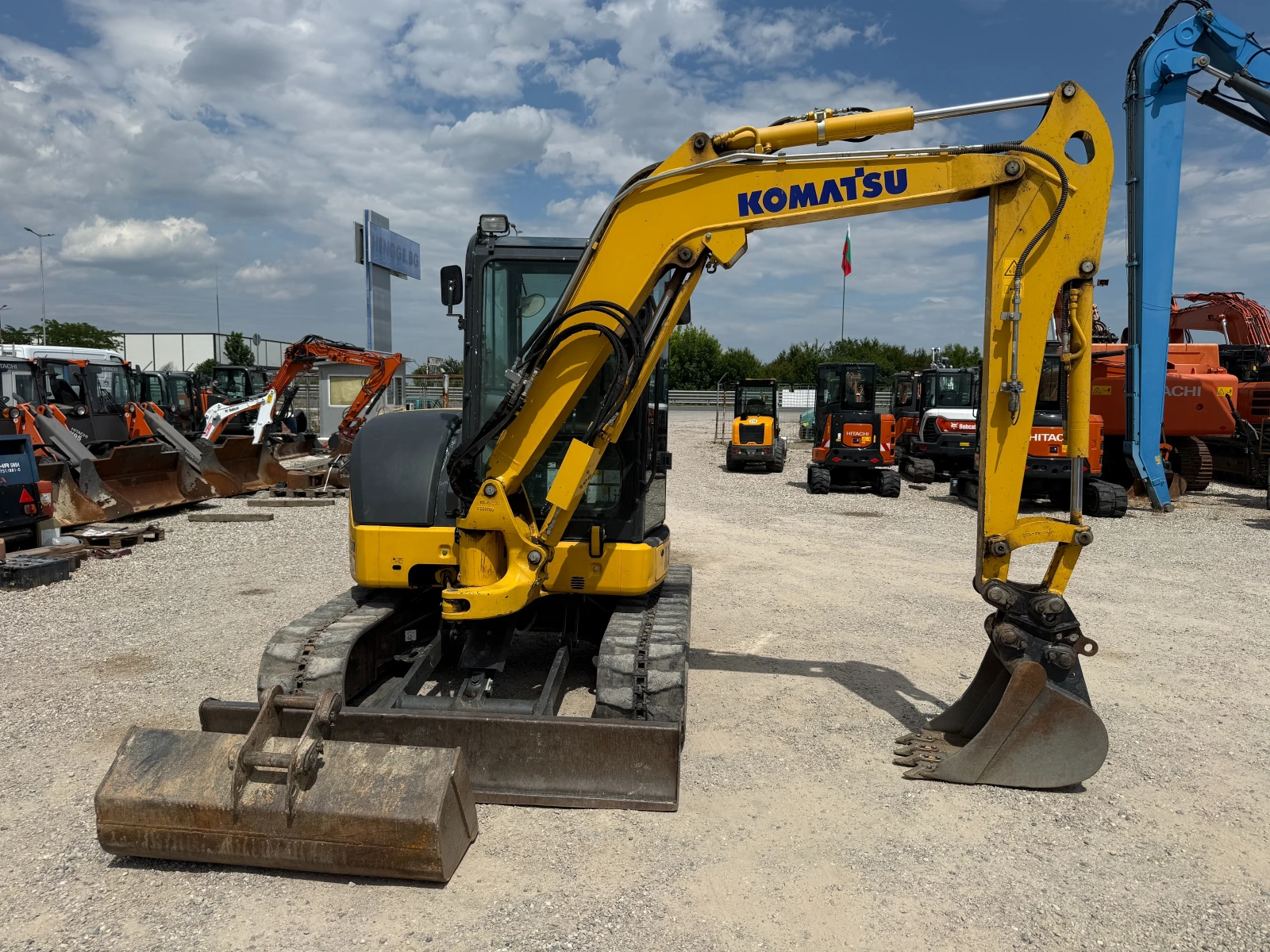 Багер Komatsu PC45 MR-5, снимка 12 - Индустриална техника - 54740206
