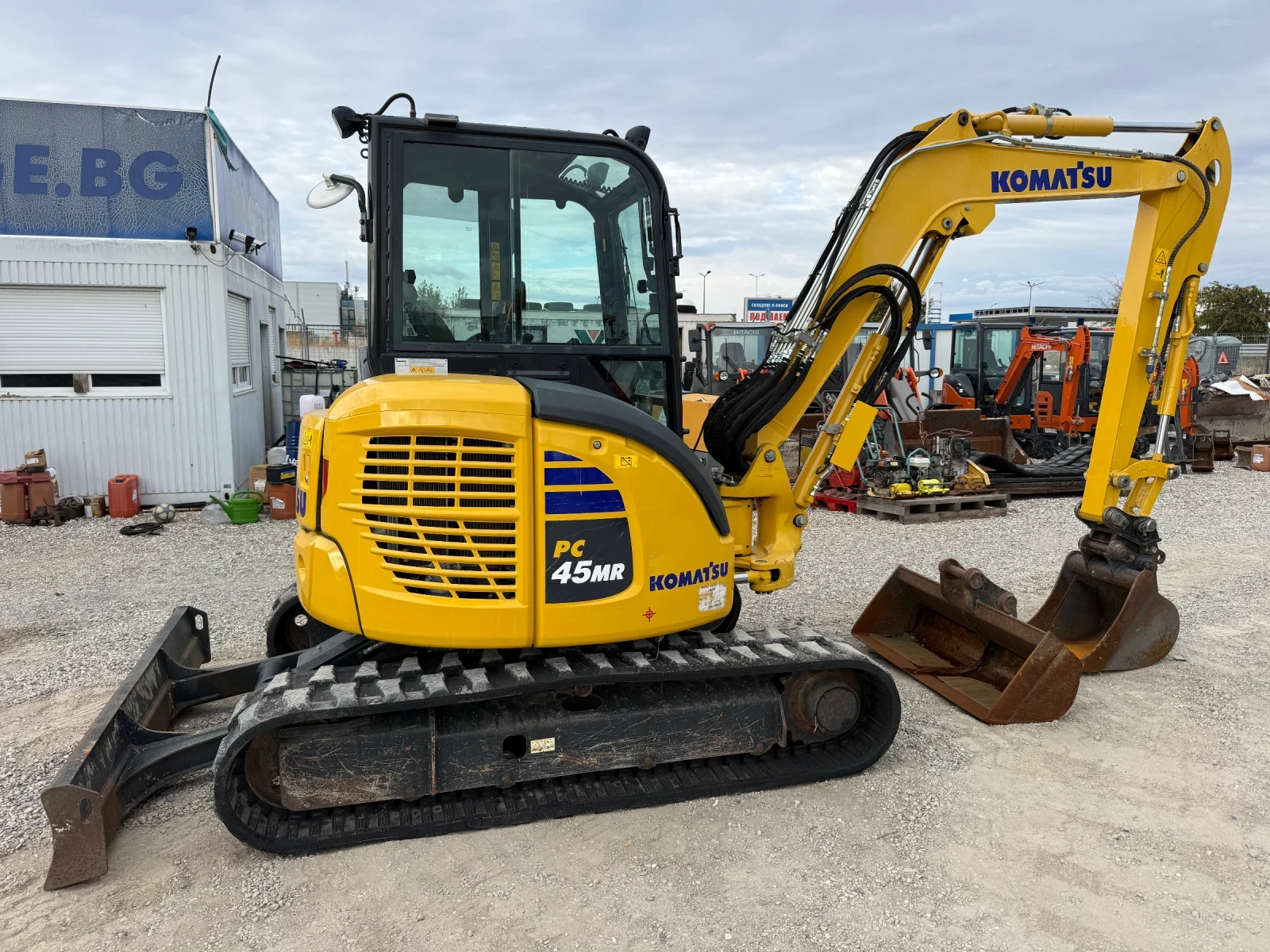 ����� Komatsu PC45 MR-5 ���� ������ | Mobile.bg � ����������� 9