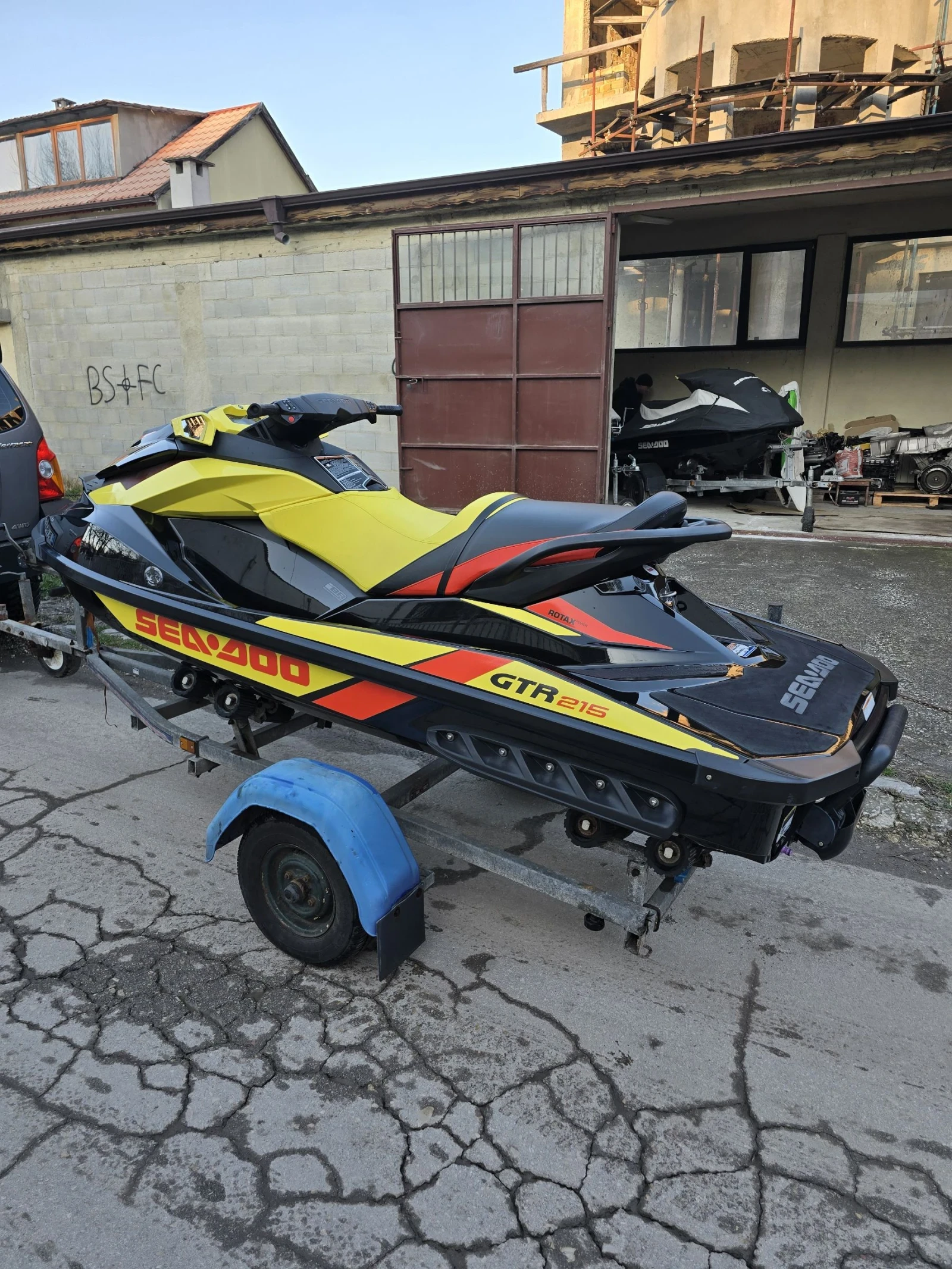 Джет Bombardier Sea Doo GTR 215 - изображение 3