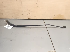 рамо чистачка предно дясно Дачия Докер 1,5дци в