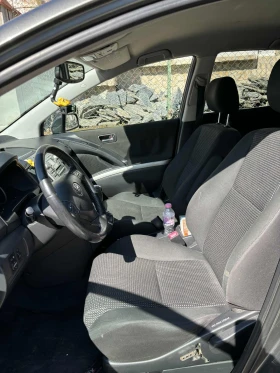 Toyota Corolla verso 2.2 D 4 D, снимка 13