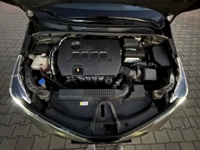 Toyota Corolla 1.6 LUXURY , снимка 11