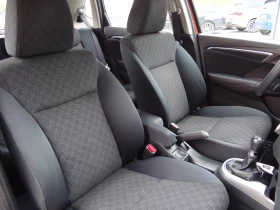 Honda Jazz 1.3 i-VTEC-102k.c. / Навигация / Euro - 6 /, снимка 11