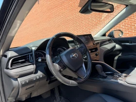 Toyota Camry SE 2.5* (XV70, facelift 2020)* , снимка 14
