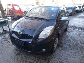 Toyota Yaris 1.3i-100ps, снимка 1