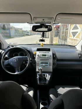 Обява за продажба на Toyota Corolla verso 2.2 D 4 D ~7 500 лв. - изображение 5