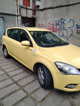 Kia Ceed - 2750 € / 5378.53 лв. - 61311667 2