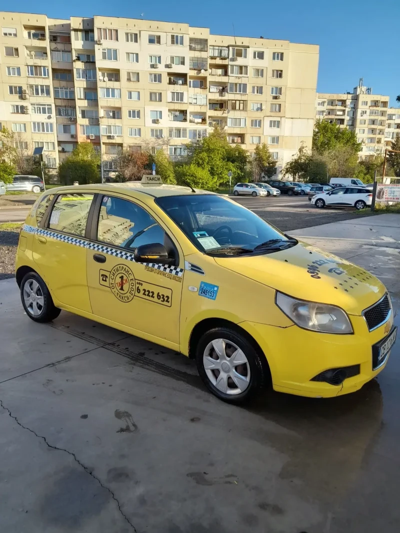 Chevrolet Aveo 1.2, снимка 1 - Автомобили и джипове - 47490277