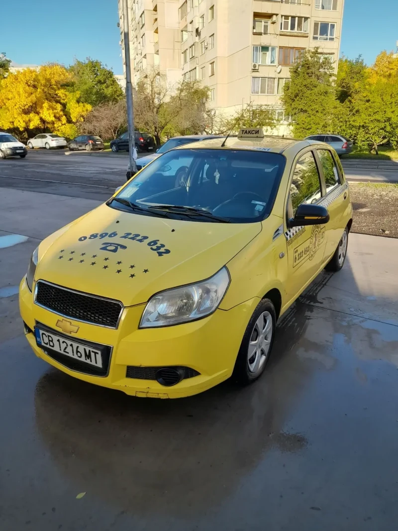 Chevrolet Aveo 1.2, снимка 4 - Автомобили и джипове - 47490277