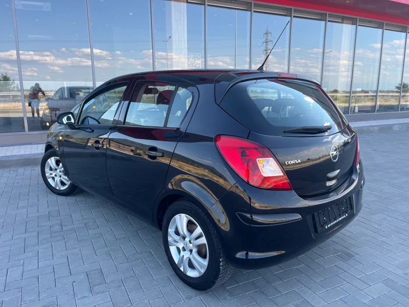 Opel Corsa 1.2 автоматик/климатик, снимка 4 - Автомобили и джипове - 46770699