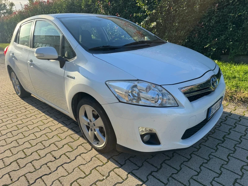 Toyota Auris Камера 360-Navi-1.8hybrid 99hp-5.2012г-Лизинг, снимка 1 - Автомобили и джипове - 47530777