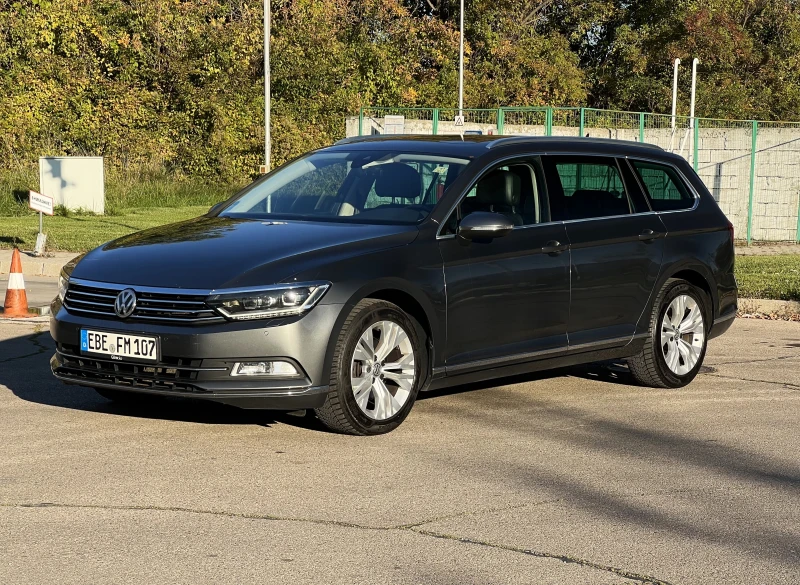 VW Passat 2.0TDI/Highline/VIRTUAL COCKPIT/CAM/PANO/LANE ASSI, снимка 3 - Автомобили и джипове - 47595030