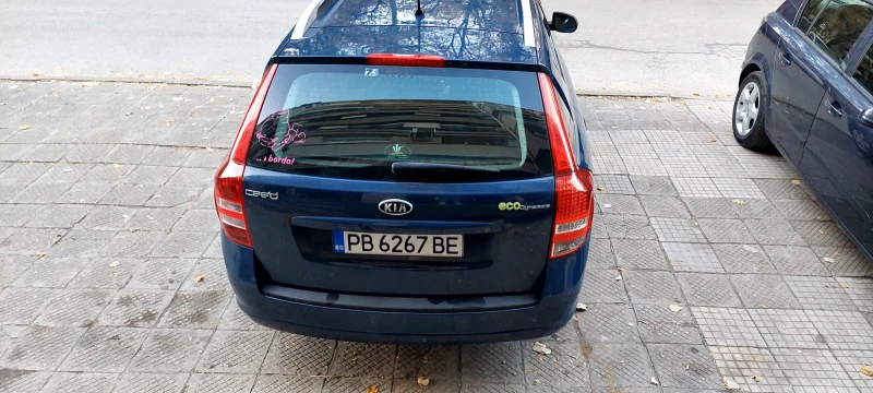 Kia Ceed, снимка 2 - Автомобили и джипове - 47982747