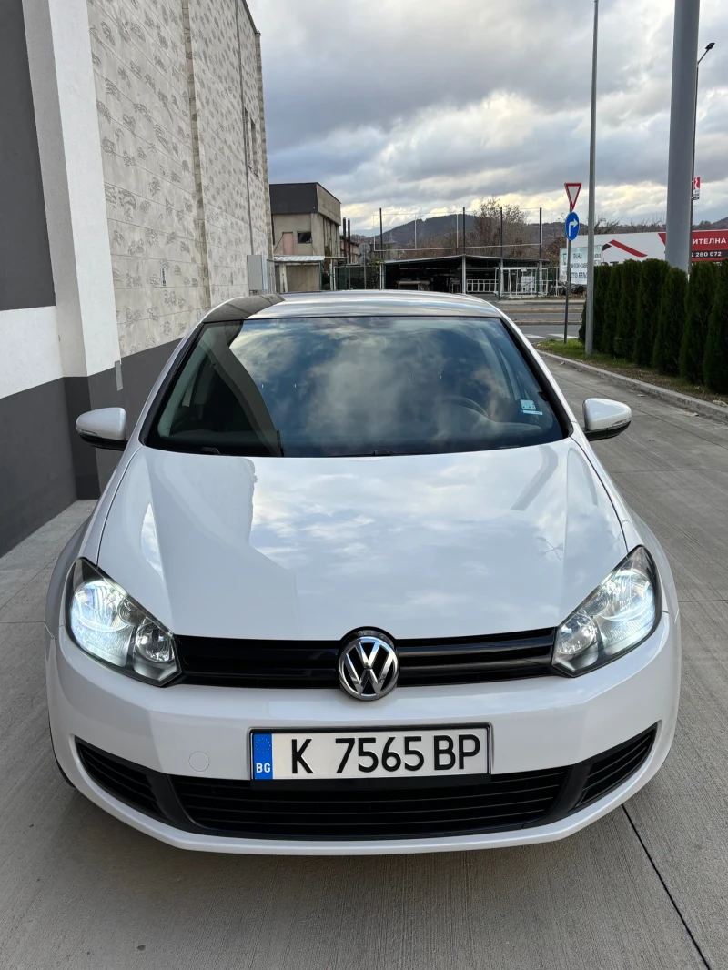 VW Golf 1.4 цената без коментар, снимка 2 - Автомобили и джипове - 48071398