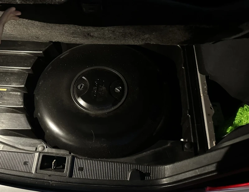 Mercedes-Benz C 240 Газ/Бензин, снимка 12 - Автомобили и джипове - 52455071