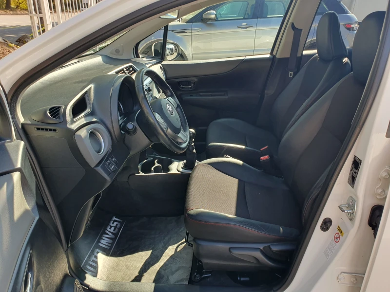 Toyota Yaris 1.4/D-4D/90кс., снимка 9 - Автомобили и джипове - 52198356