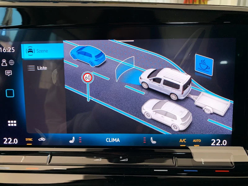 VW Caddy 7 места, снимка 8 - Автомобили и джипове - 52943806