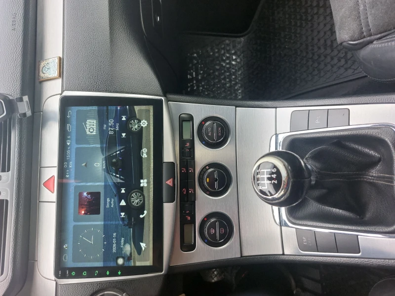 VW Passat B6, снимка 14 - Автомобили и джипове - 53137558